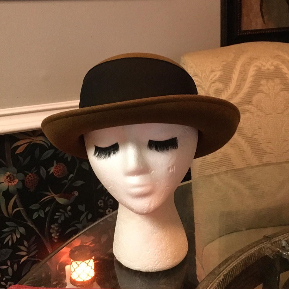 Bollman Doeskin Bowler Hat - Picture 2 of 4